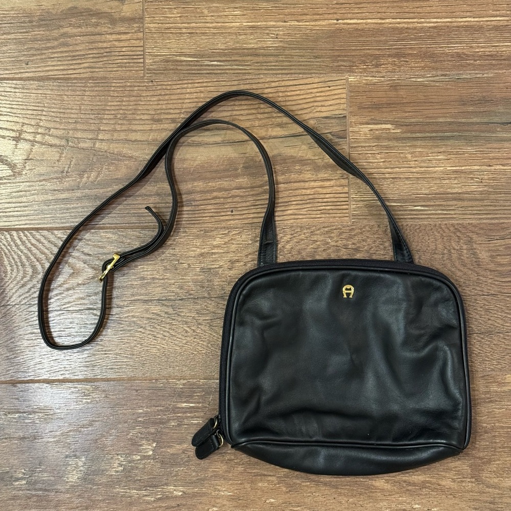 Vintage Etienne Aigner Leather Crossbody Bag